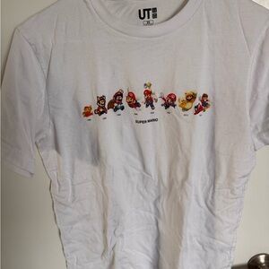 Uniqlo UT Super Mario Nintendo Graphic Print Men's XS White Short Sleeve T-Shirt